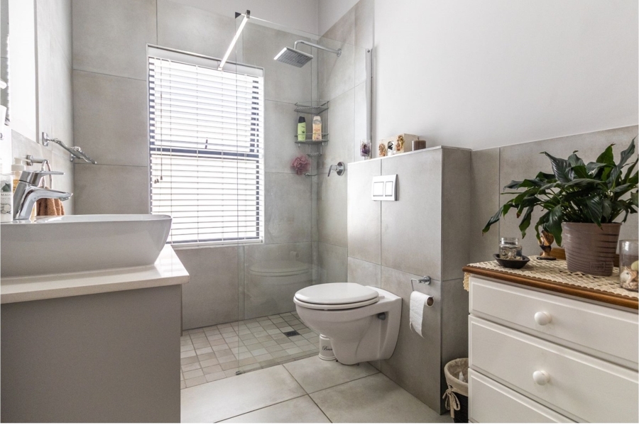 To Let 3 Bedroom Property for Rent in Aan de Wijnlanden Western Cape